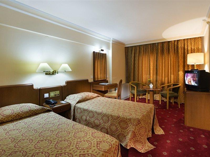 Hotel Buyuk Sahinler Istanbul Exteriör bild